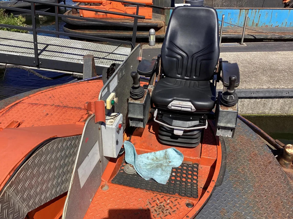 Staal Werkboot Kraanschip SB 24