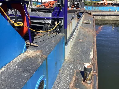 Staal Werkboot Kraanschip SB 24 Foto 69