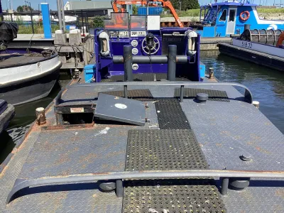 Staal Werkboot Kraanschip SB 24 Foto 75