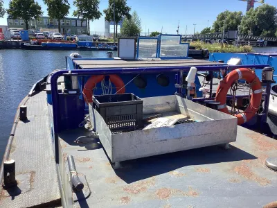 Staal Werkboot Kraanschip SB 24 Foto 76