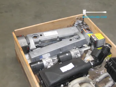 Overig materiaal Buitenboordmotor Mercedes Engine 110 Pk Foto 2