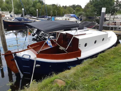 Kajuitsloep 700