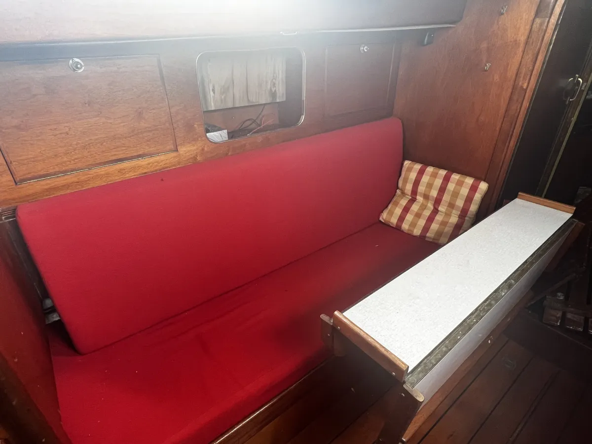 Staal Zeilboot Trintella 