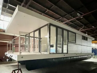 Dock25 13 X 5