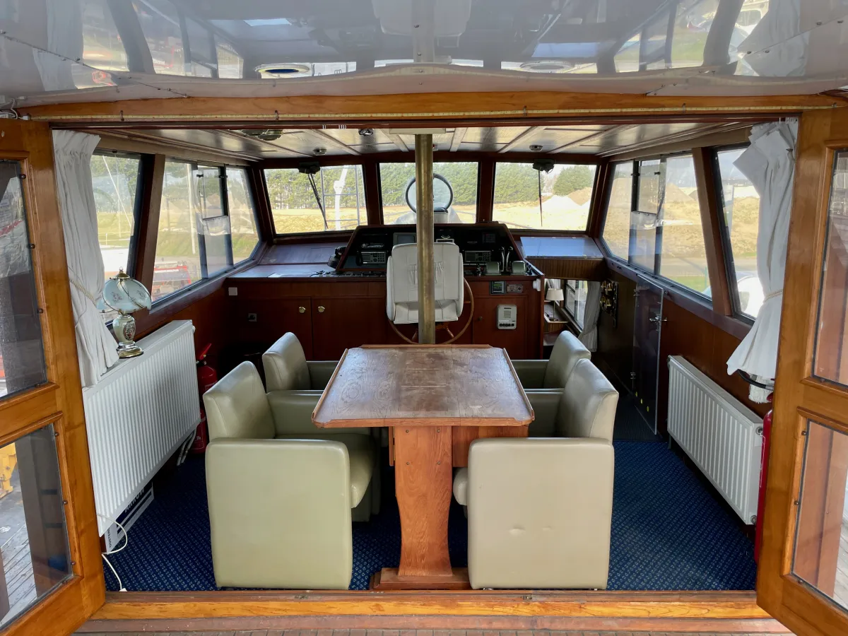 Staal Motorboot Motorjacht 1695